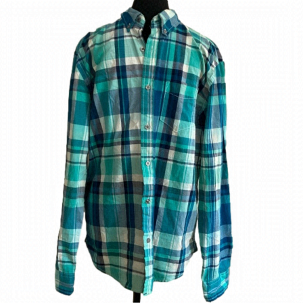 AEROPOSTALE blue, green, white tartan button down collared shirt. Size M